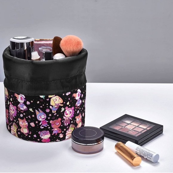 Drawstring Barrel Cosmetic Travel Bag - Picture 6 of 7